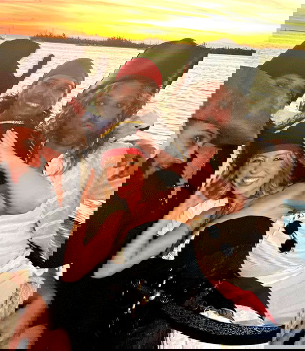 sydney_sweeney image ~ Altpins