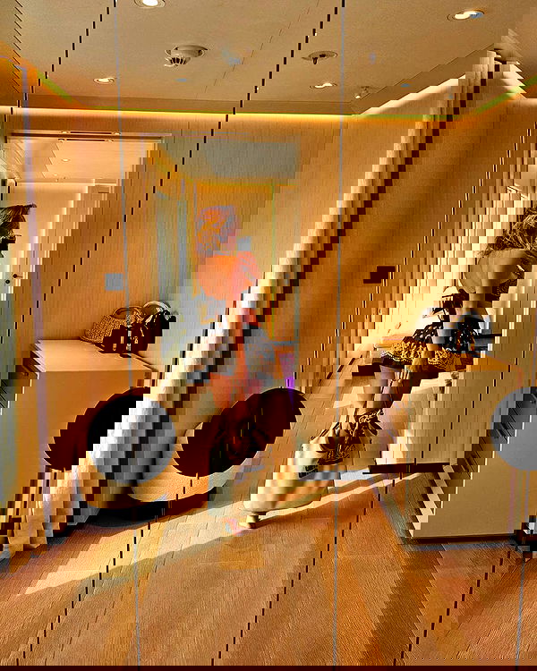 sydney_sweeney image ~ Altpins