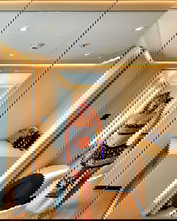 sydney_sweeney image ~ Altpins