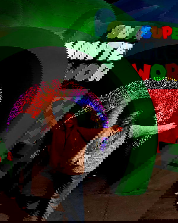 sydney_sweeney image ~ Altpins