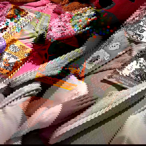 sydney_sweeney image ~ Altpins