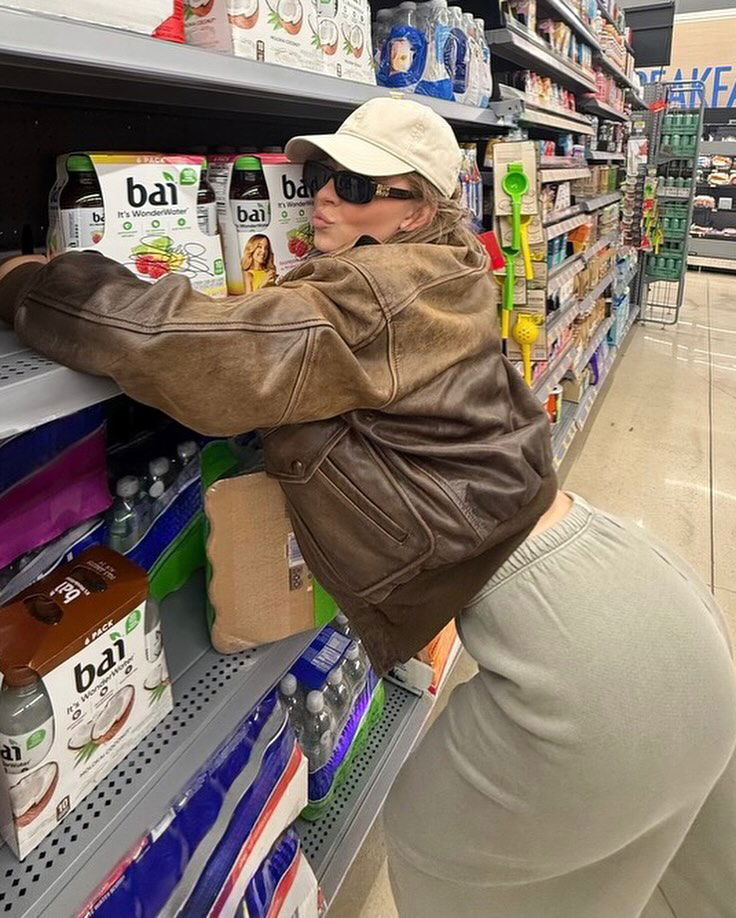 sydney_sweeney instagram image archive image