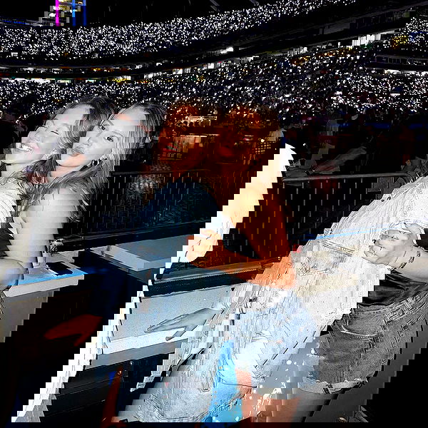 sydney_sweeney image ~ Altpins