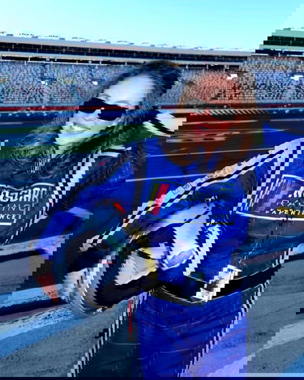 sydney_sweeney image ~ Altpins