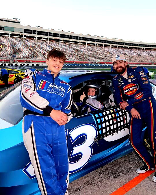 sydney_sweeney image ~ Altpins