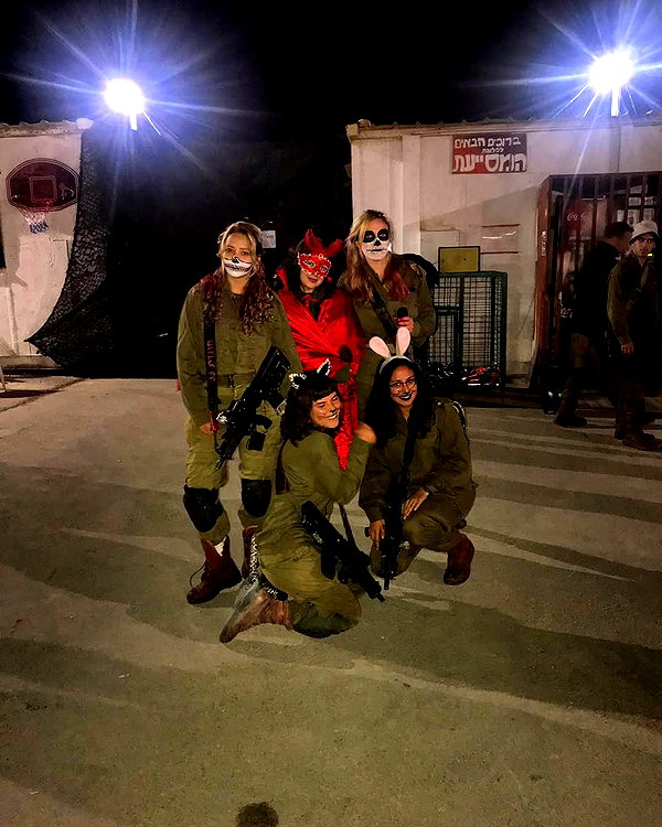 talll_cohen instagram image archive image