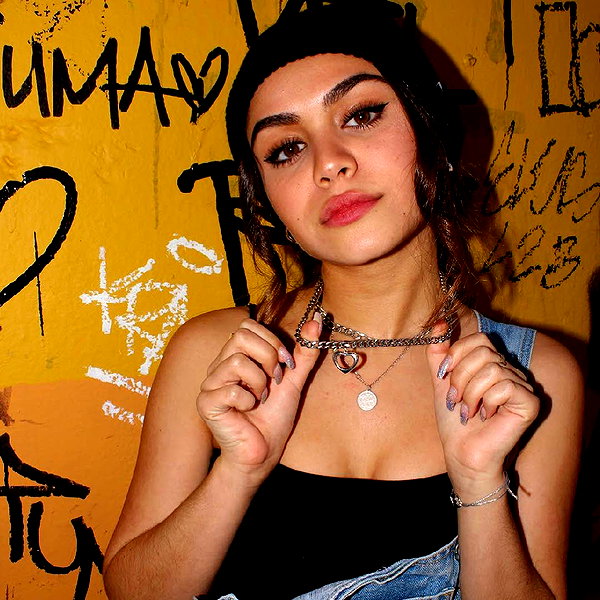 tarayummyy instagram image archive image