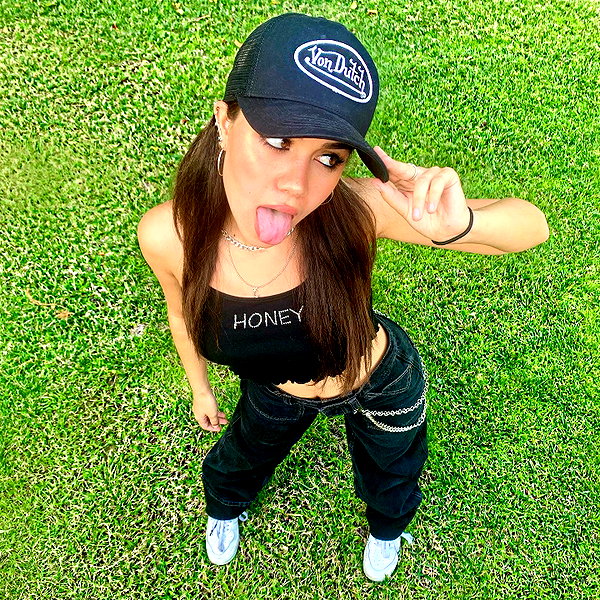 tarayummyy instagram image archive image