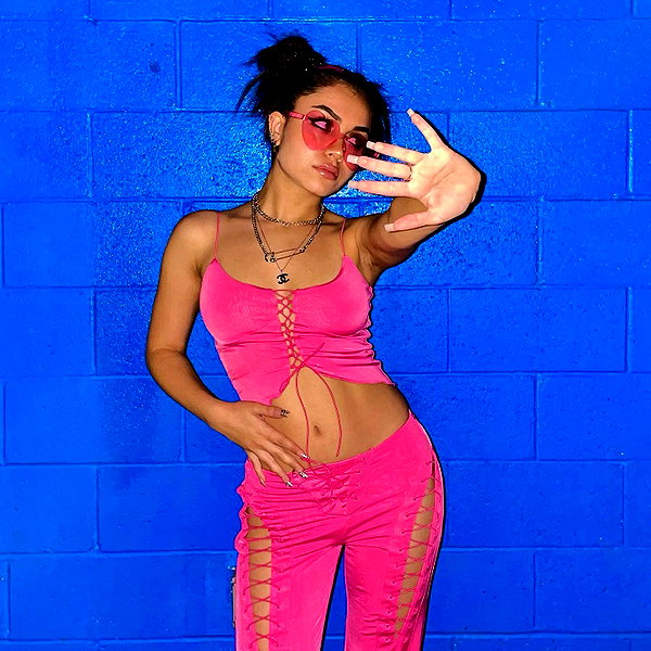 tarayummyy instagram image archive image