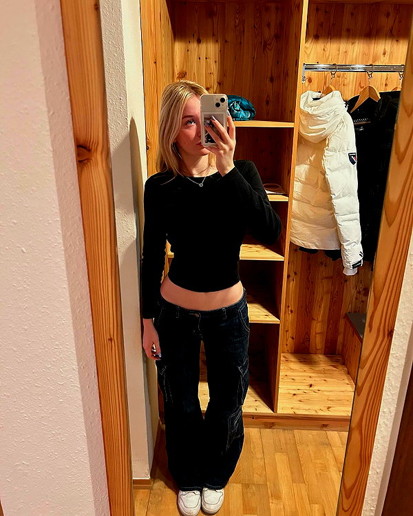 tayawatts instagram image archive image