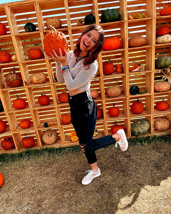 tayyy.arrowood instagram image archive image