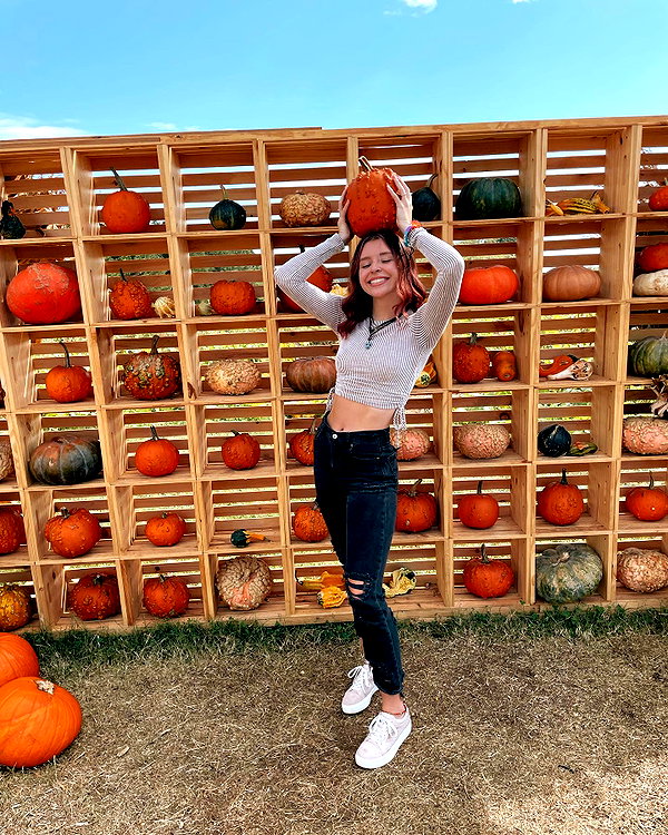 tayyy.arrowood instagram image archive image
