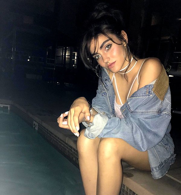 teafl0wer instagram image archive image
