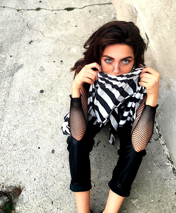 teafl0wer instagram image archive image