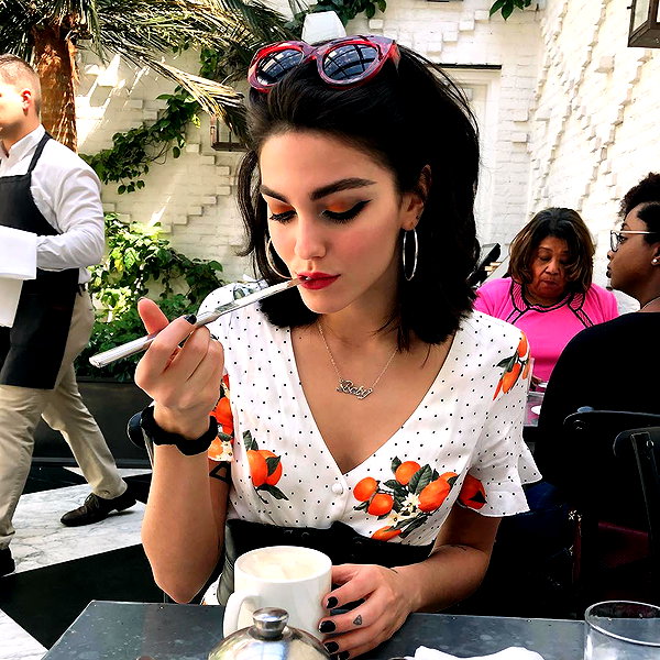 teafl0wer instagram image archive image