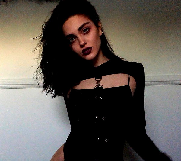teafl0wer instagram image archive image