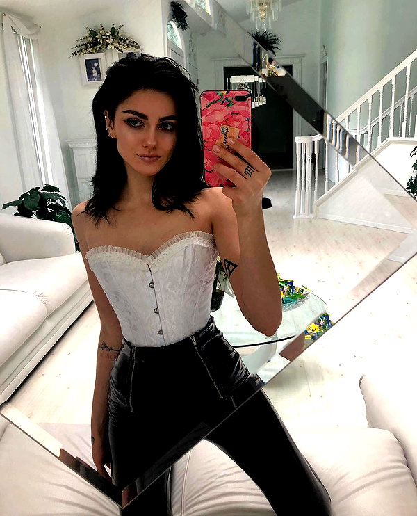 teafl0wer instagram image archive image