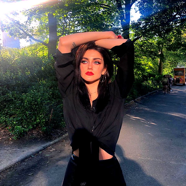 teafl0wer instagram image archive image