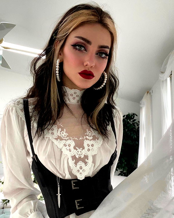 teafl0wer instagram image archive image