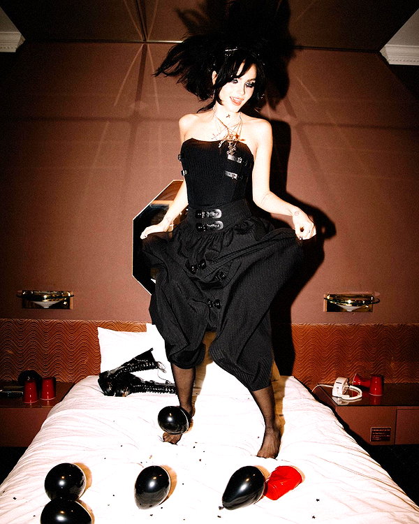 teafl0wer instagram image archive image