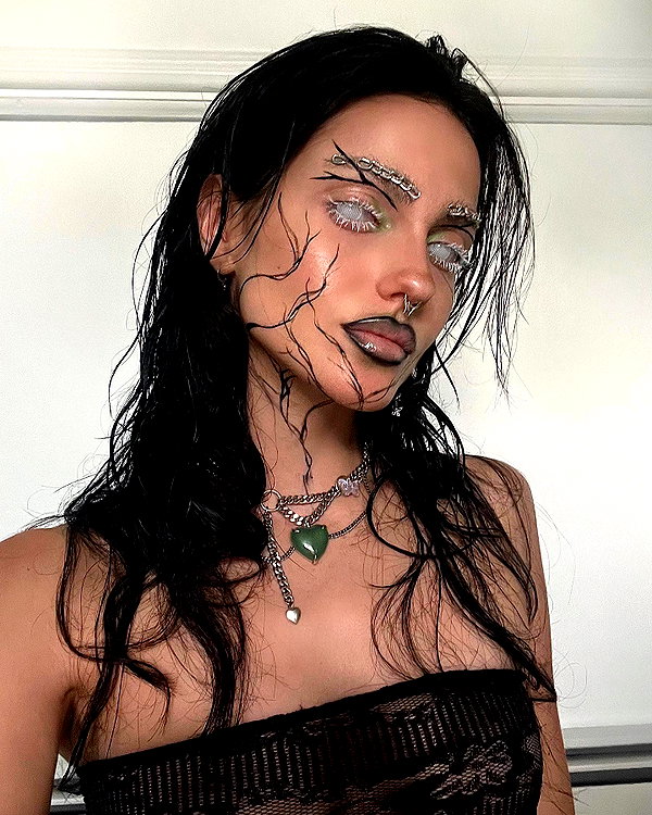 teafl0wer instagram image archive image
