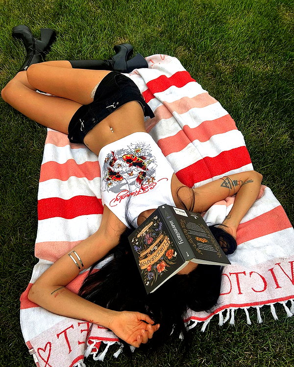 teafl0wer instagram image archive image