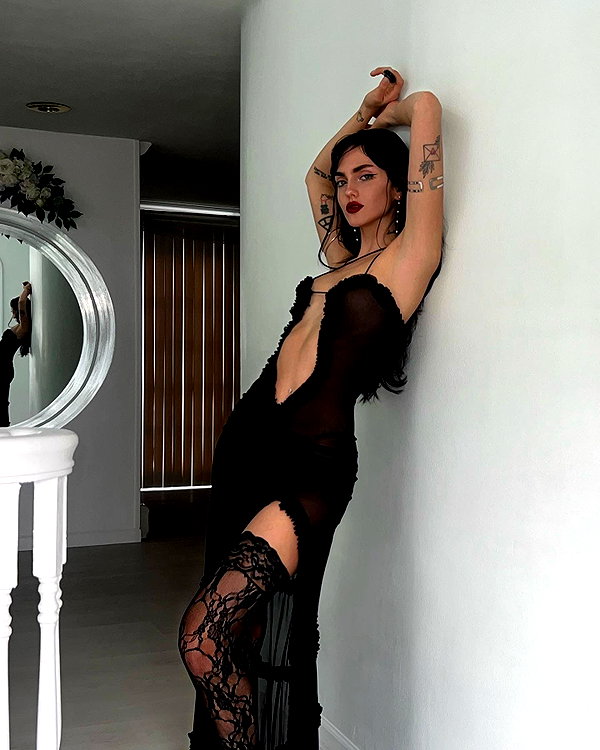 teafl0wer instagram image archive image