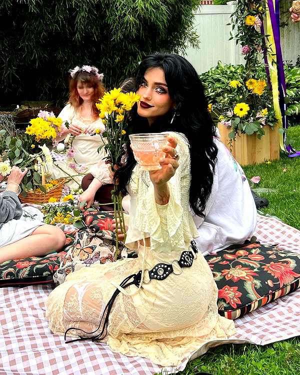 teafl0wer instagram image archive image