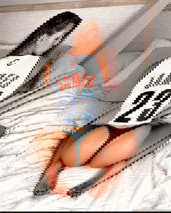 therealbrittfit therealbrittfit archive image