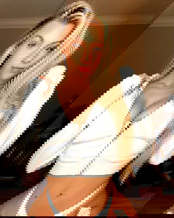 therealbrittfit therealbrittfit archive image