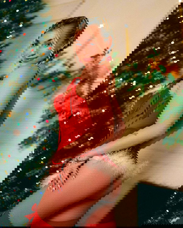 therealbrittfit therealbrittfit archive image