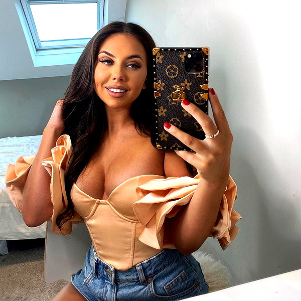 tiabellaisadora instagram image archive image