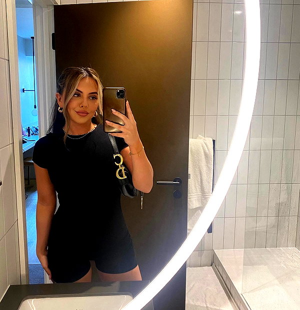 tiabellaisadora instagram image archive image