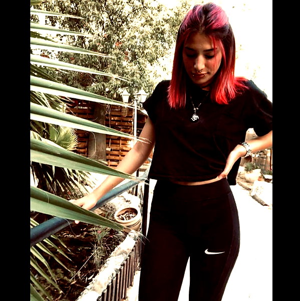 toharsandrusi instagram image archive image