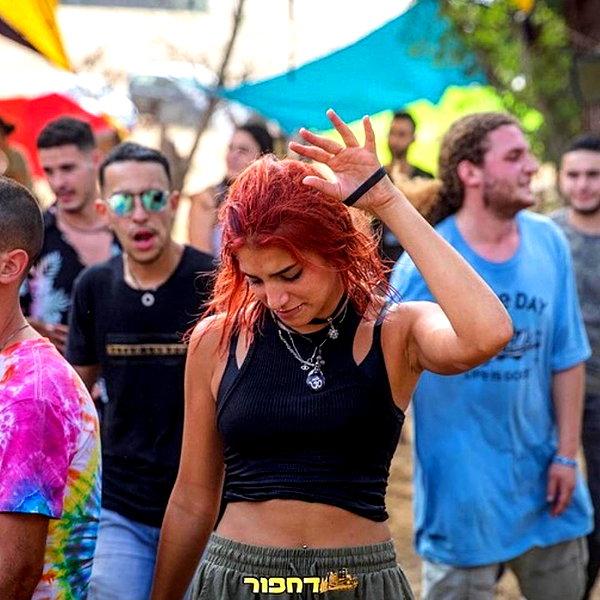 toharsandrusi instagram image archive image
