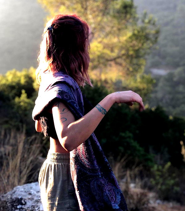 toharsandrusi instagram image archive image