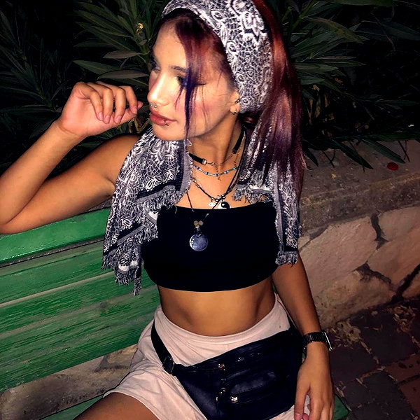 toharsandrusi instagram image archive image