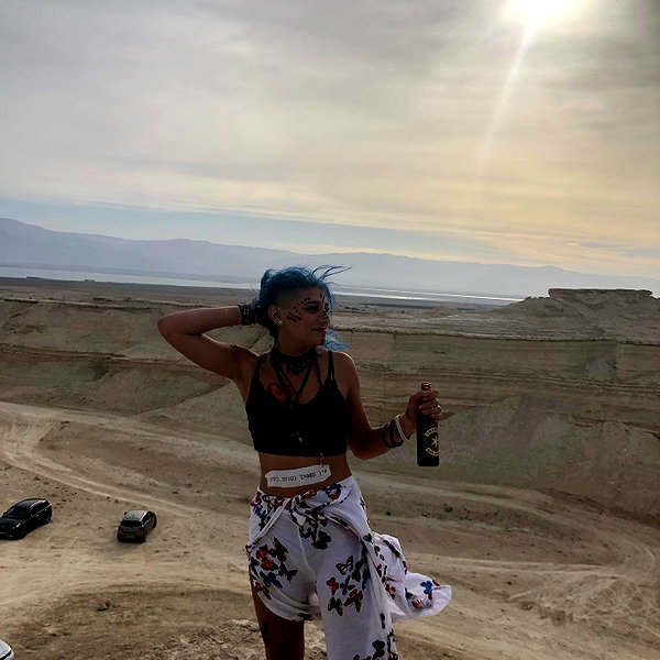 toharsandrusi instagram image archive image
