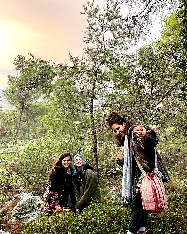 toharsandrusi instagram image archive image