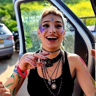 toharsandrusi instagram image archive image
