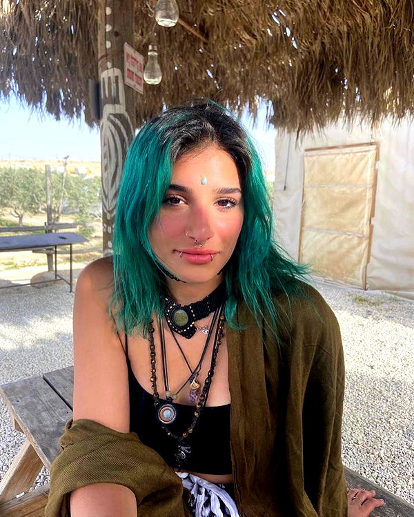 toharsandrusi instagram image archive image
