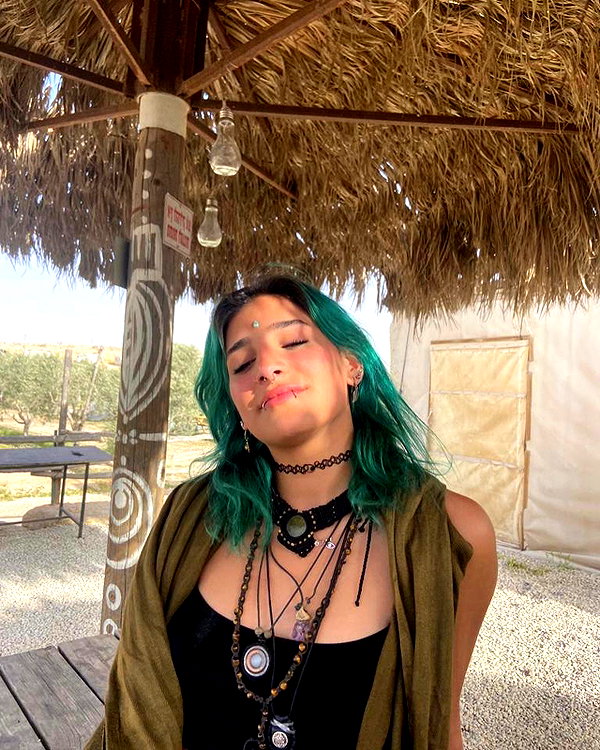 toharsandrusi instagram image archive image