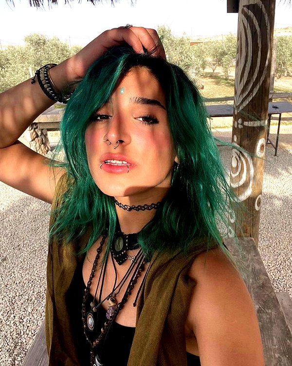 toharsandrusi instagram image archive image