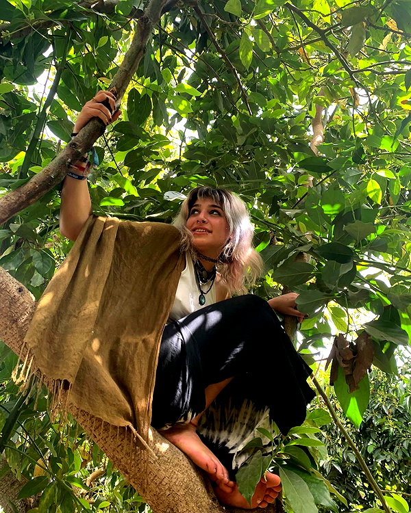 toharsandrusi instagram image archive image