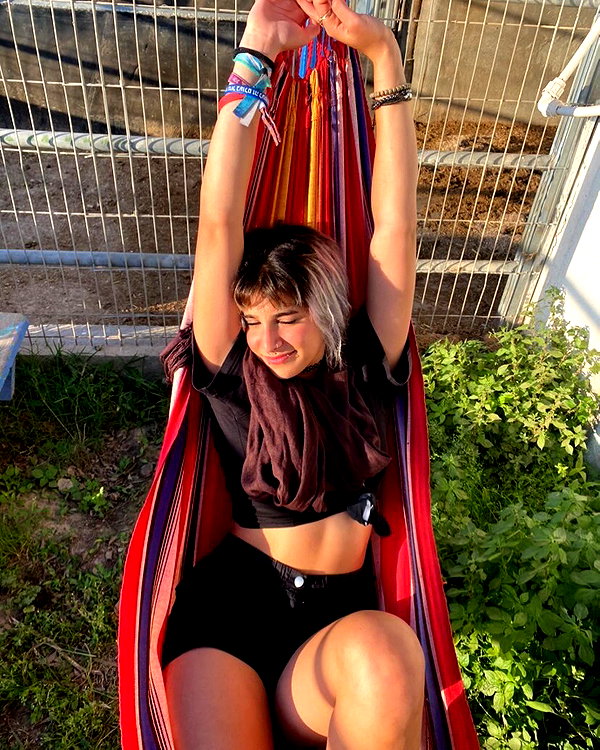 toharsandrusi instagram image archive image