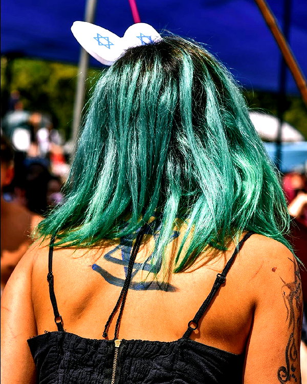 toharsandrusi instagram image archive image