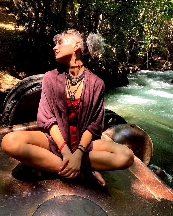 toharsandrusi instagram image archive image