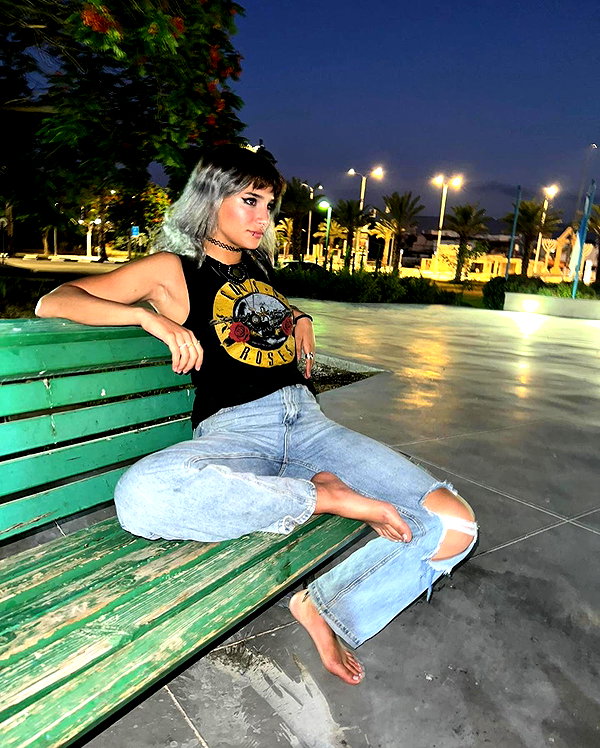 toharsandrusi instagram image archive image