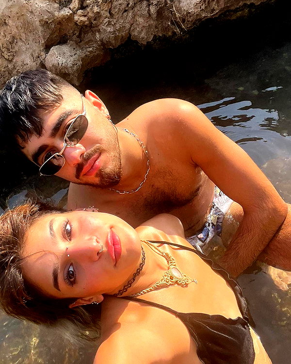 toharsandrusi instagram image archive image
