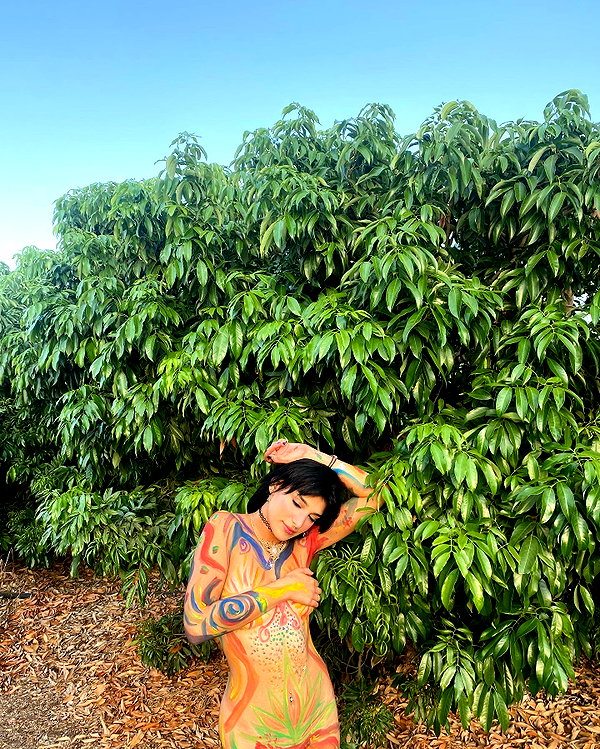 toharsandrusi instagram image archive image